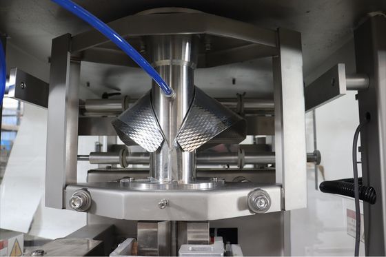 12 Heads 0.8L Heat Sealing Granule Pet Food Packing Machine for Nuts Pouch Packing