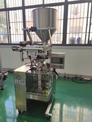 Automatic Granule Food Packaging Machine for Triangle Sachet Candy 400 KG Capacity