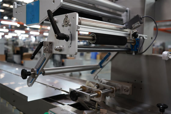 Max Film Width 80-220mm High Speed Commercial Disposable Face Mask Packaging Machine