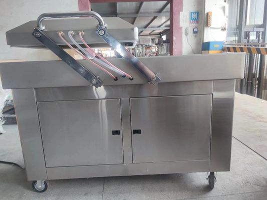 Food Packaging Electric Double Chamber Vacuum Packing Machine with 4Pcs Sealing Strips