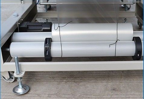 Plastic PE Film Side Flow Sleeve Shrink Wrap Packaging Machine for Boxes/Bottles/Cans