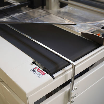 POF/PVC Film 450L 1350W L Bar Shrink Film Bag Wrapping Machine for Packaging Solutions