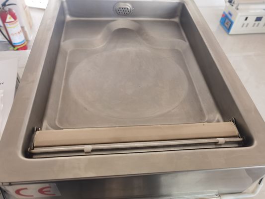 Desktop Single Chamber Vacuum Packing Machine for Food in Hotels Electric Driven